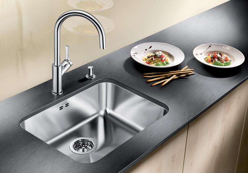 Blanco Supra 500-U k&oslash;kkenvask - Rustfrit st&aring;l