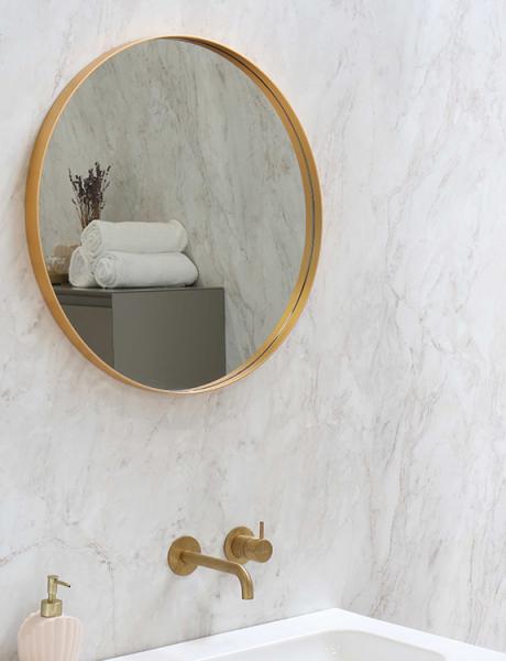 Sanibell Ink SP15 rundt spejl m/ramme Ø80 - Børstet mat guld Sanibell Ink SP15 rundt spejl m/ramme Ø80 - Børstet mat guld
