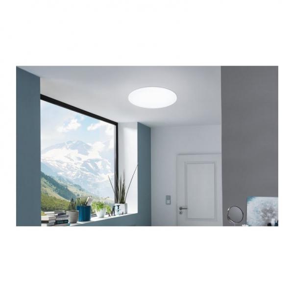 Eglo Frania v&aelig;g- og loftslampe