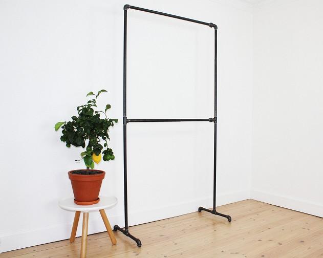 Simple Racks Tribeca fritst&aring;ende t&oslash;jstativ - 63 x 50 CM