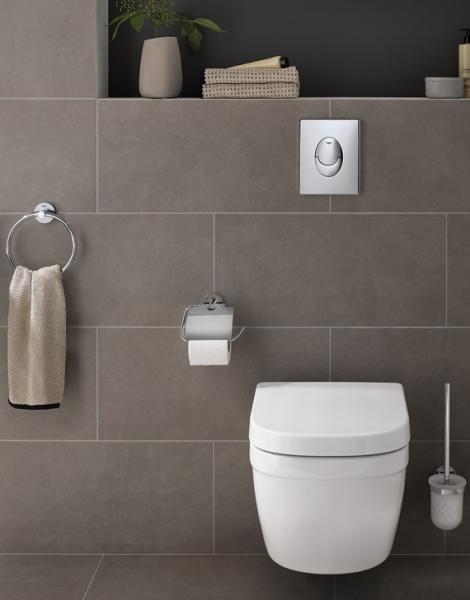 Grohe Euro kompakt Rimless toiletpakke inkl. sæde m/soft-close, cisterne og krom betjening Grohe Euro kompakt Rimless toiletpakke inkl. sæde m/soft-close, cisterne og krom betjening