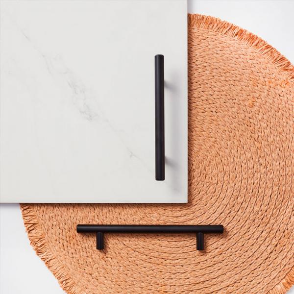 Beslagsboden BB578 m&oslash;belgreb - 150mm - Mat sort