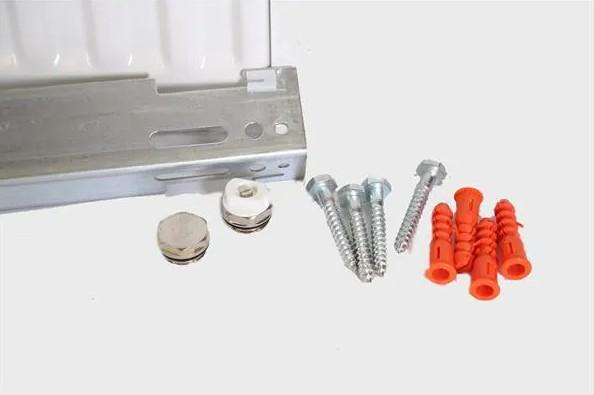 Restsalg - Thermokraft radiator Type 21/PKP - Højde 500 mm Længde 1300 mm Restsalg - Thermokraft radiator Type 21/PKP - Højde 500 mm Længde 1300 mm