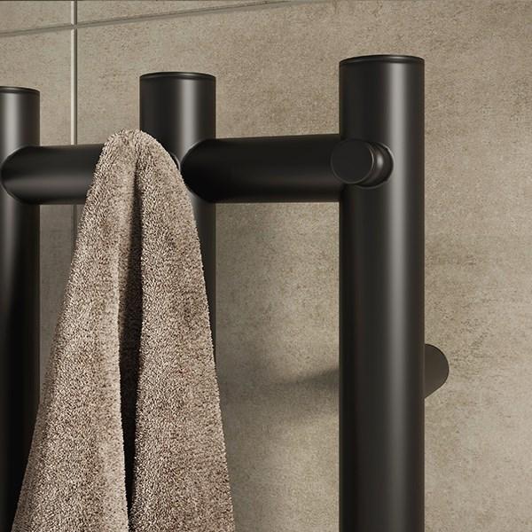 Str&oslash;mberg Leno h&aring;ndkl&aelig;det&oslash;rrer - 28x125 cm - Lakeret messing